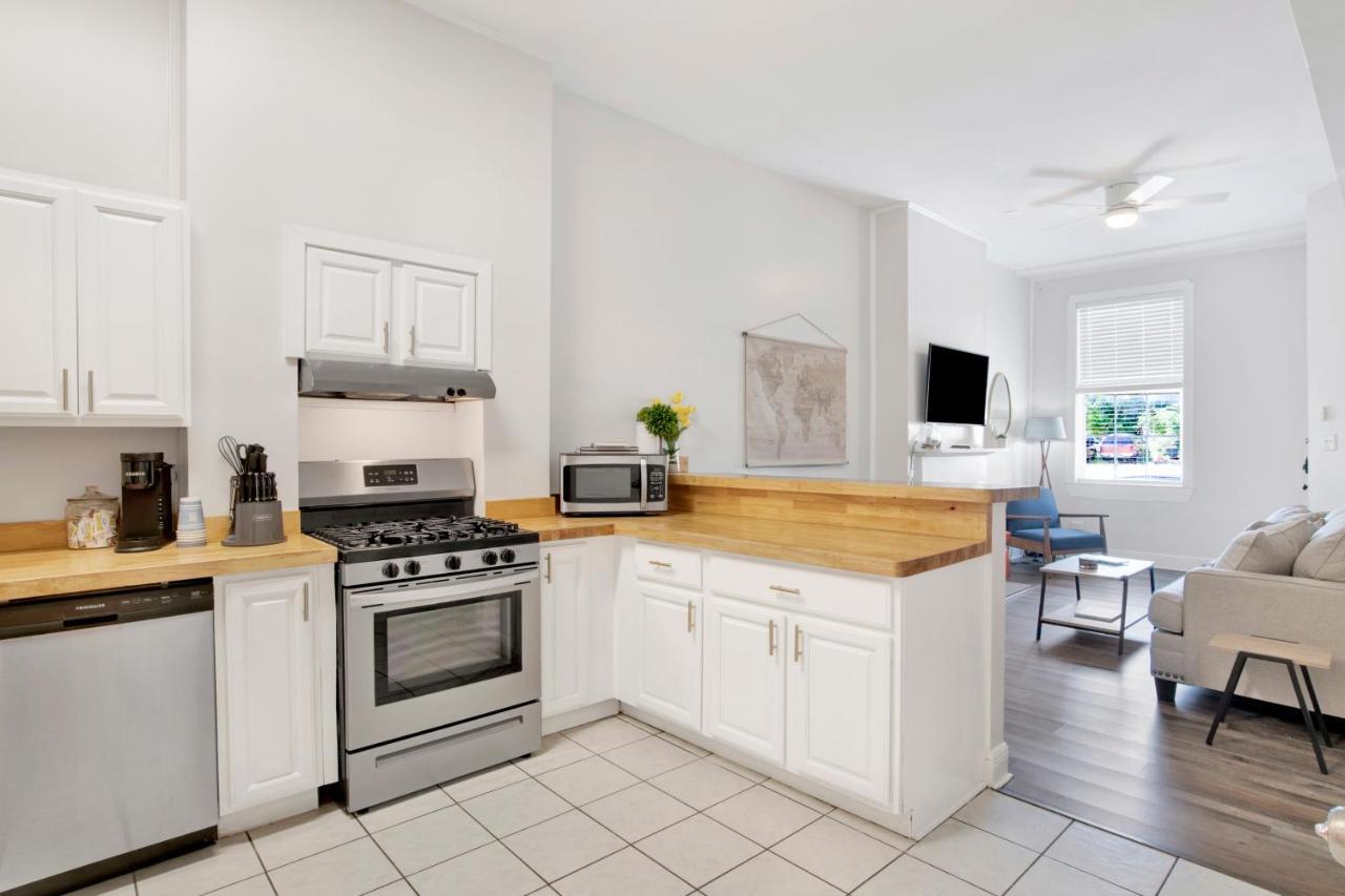 Stars On State In The Heart Of Downtown Apartment Mobile Luaran gambar